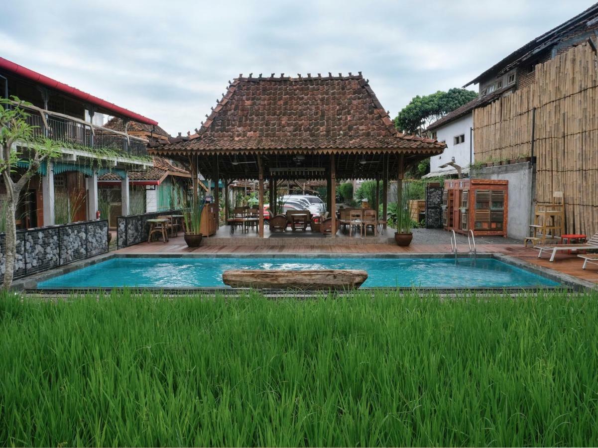 Maguwo Kampung Lawasan Heritage Cottage מראה חיצוני תמונה