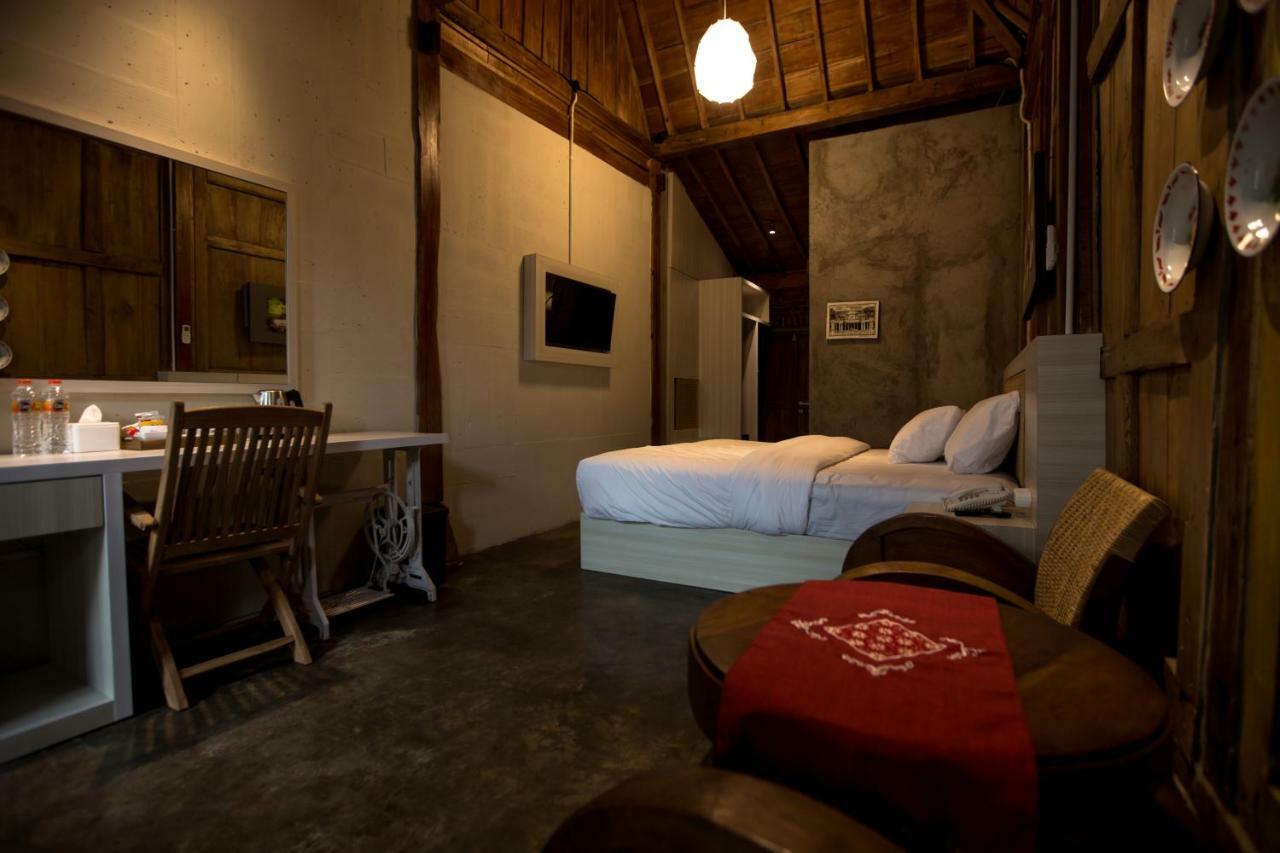 Maguwo Kampung Lawasan Heritage Cottage מראה חיצוני תמונה